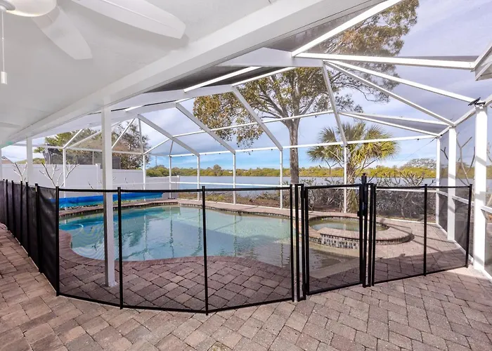 Blue Heron Lakeview Pool Home Close To Clearwater